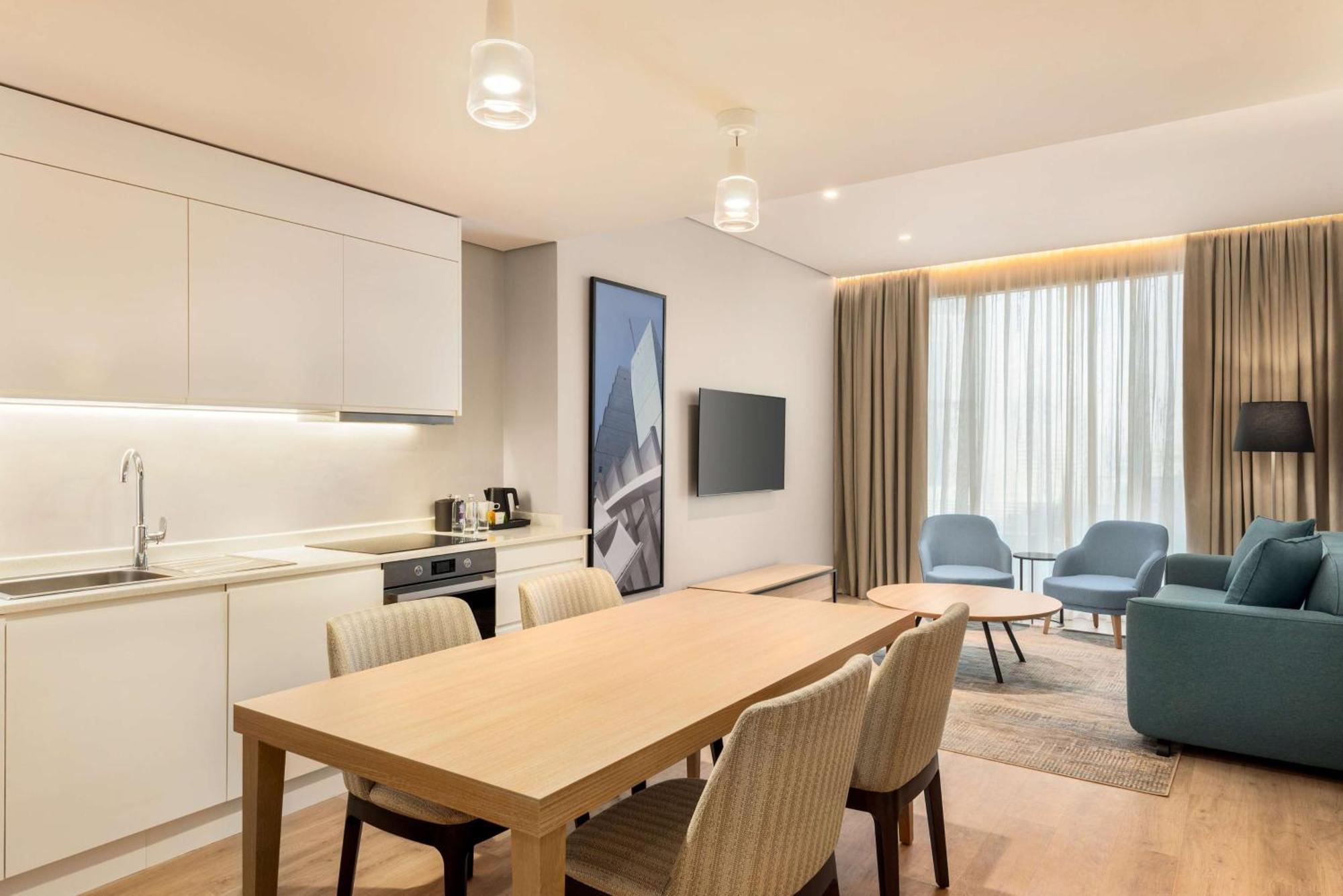 Radisson Hotel & Residence Riyadh Olaya 외부 사진