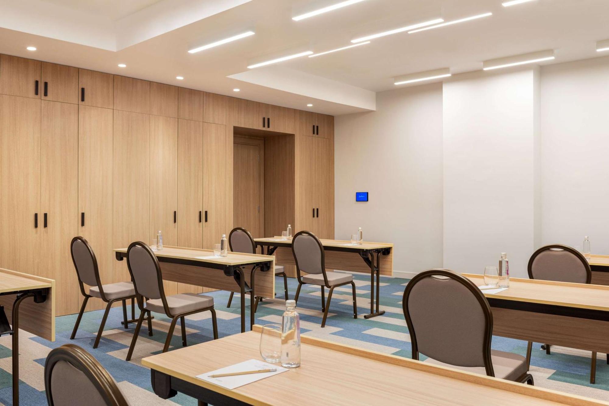 Radisson Hotel & Residence Riyadh Olaya 외부 사진