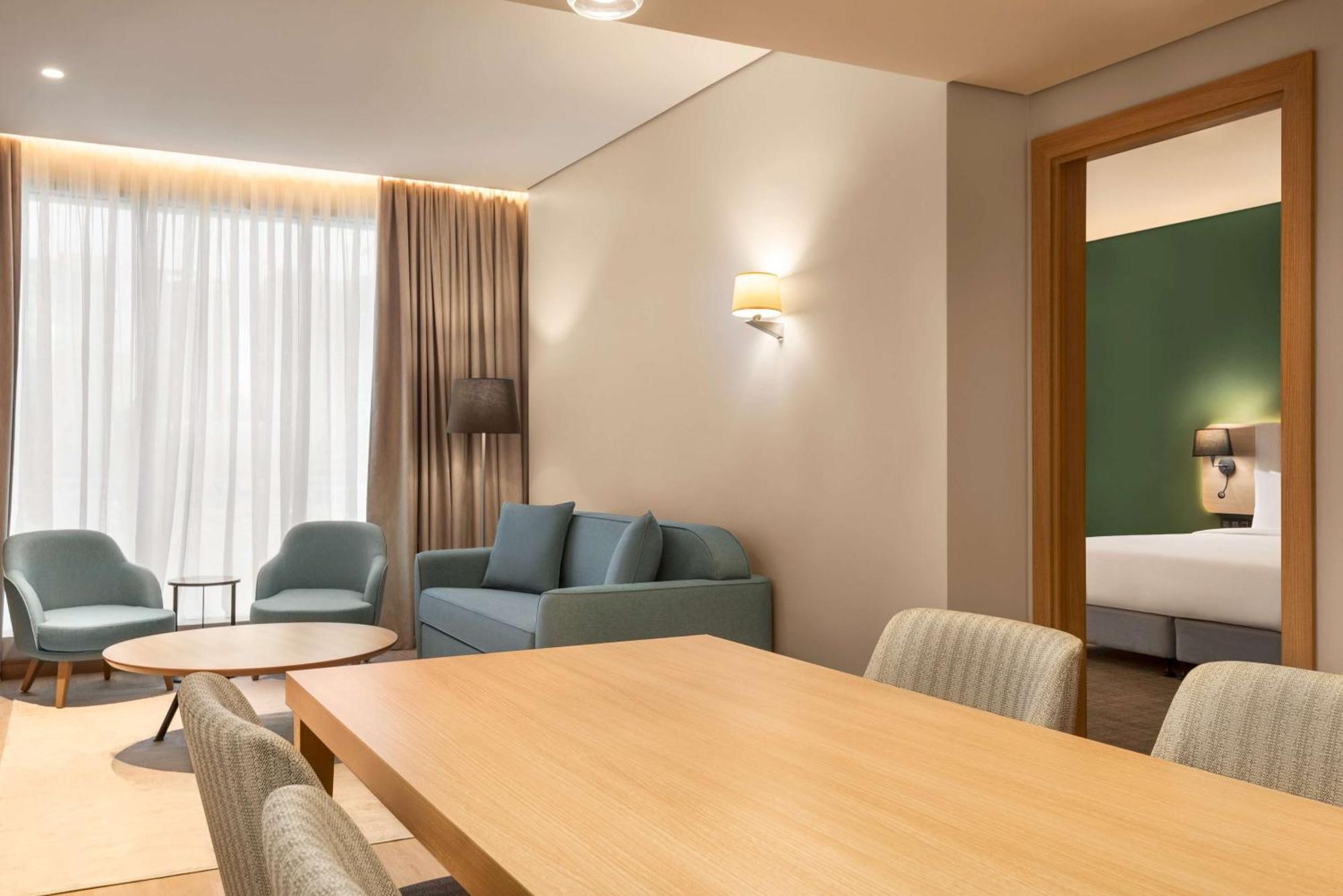 Radisson Hotel & Residence Riyadh Olaya 외부 사진